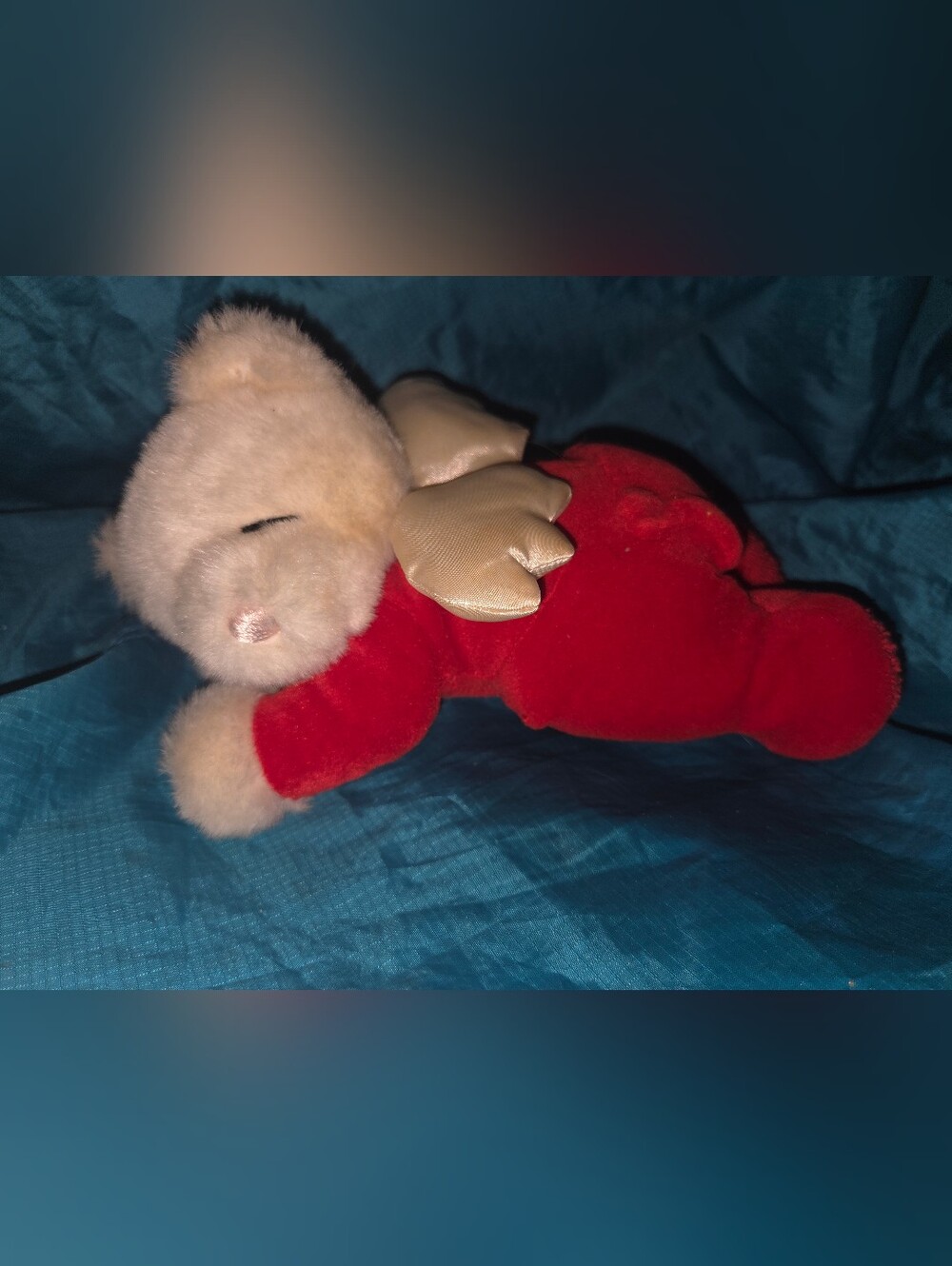 vintage plush by Russ Berrie & Co. (Item No. 4751)